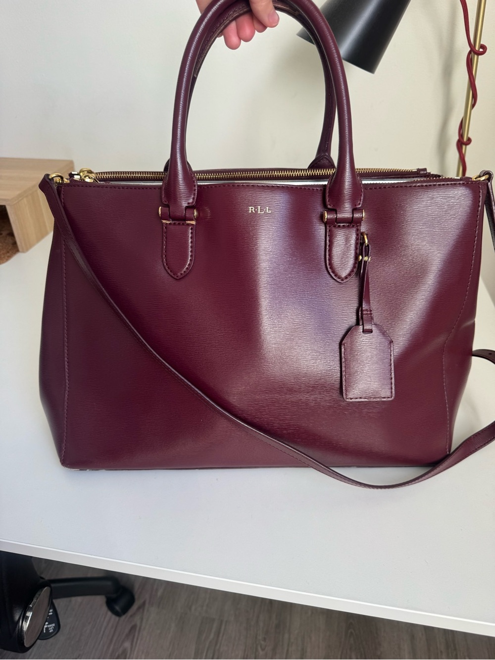 Women’s Leather Tote Bag in Burgundy